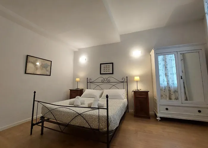 Little Palm Apartment